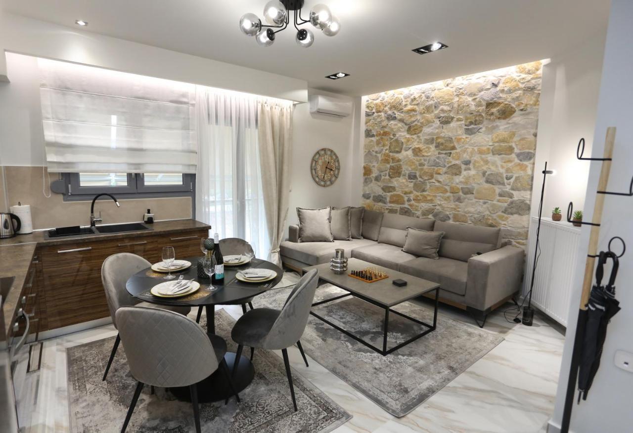 La Larissa Luxury Apartments Trekke المظهر الخارجي الصورة