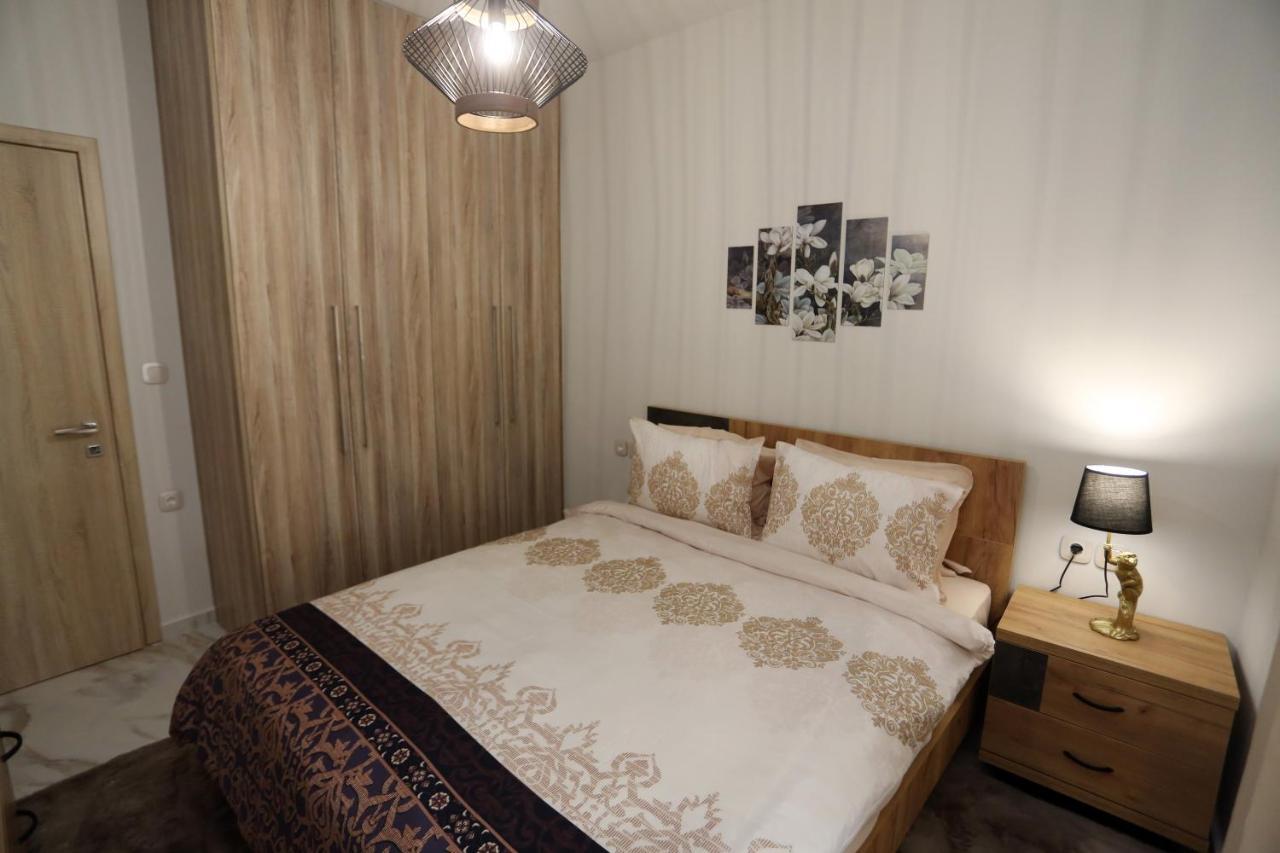 La Larissa Luxury Apartments Trekke المظهر الخارجي الصورة